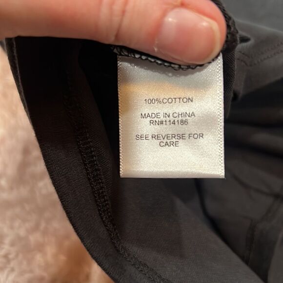 NWT Juicy Couture Black Licorice Embroidered "Stay Juicy" Logo Tee Fitted Size M - Picture 7 of 9